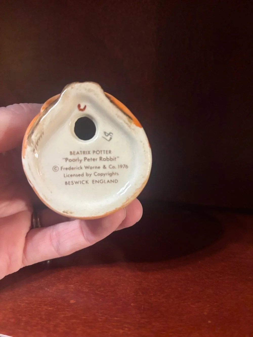 Beatrix Potter Poorly Peter Rabbit - Picture 4 of 4